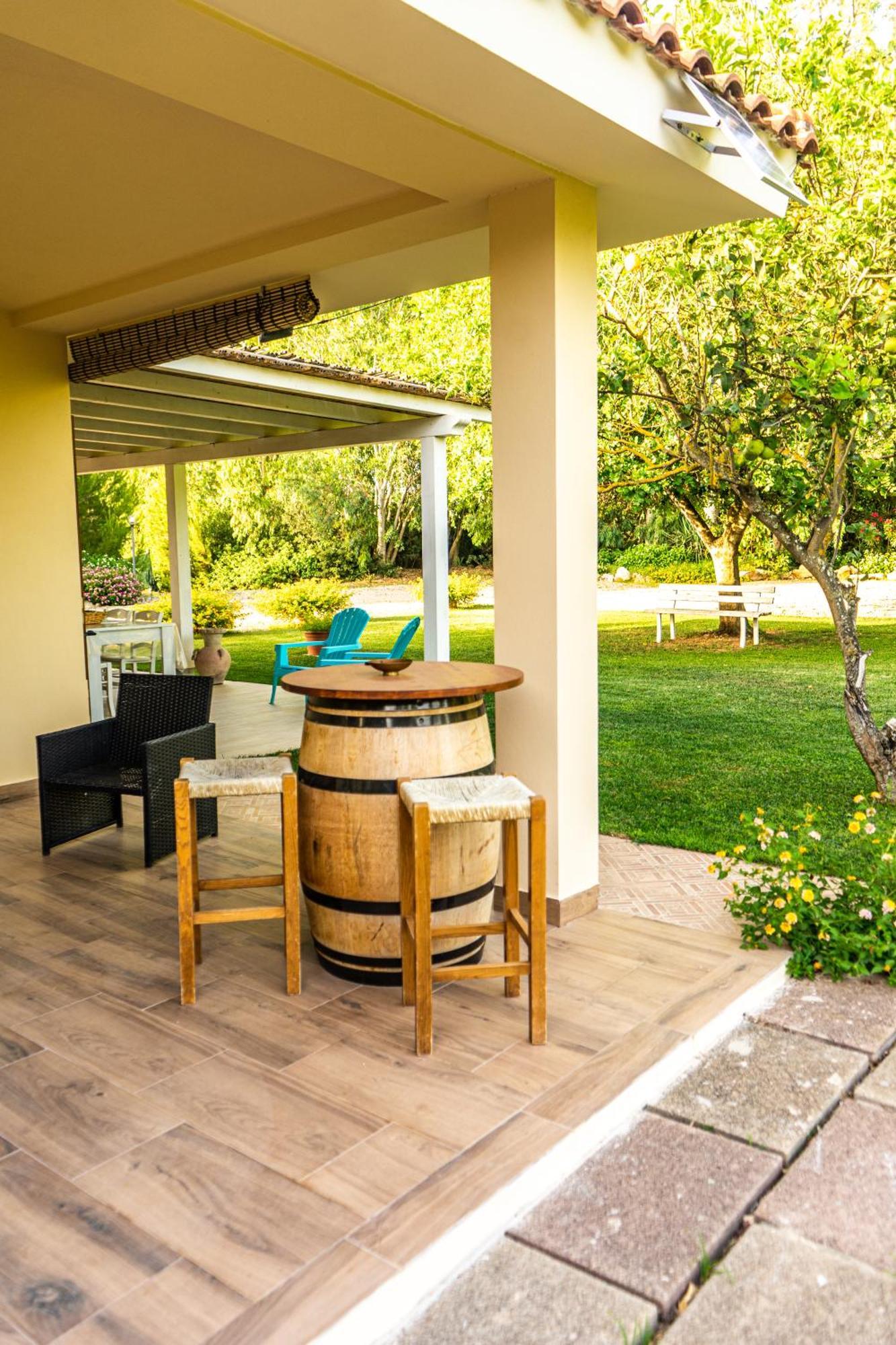 לינה וארוחת בוקר אלגהרו The Vineyards מראה חיצוני תמונה